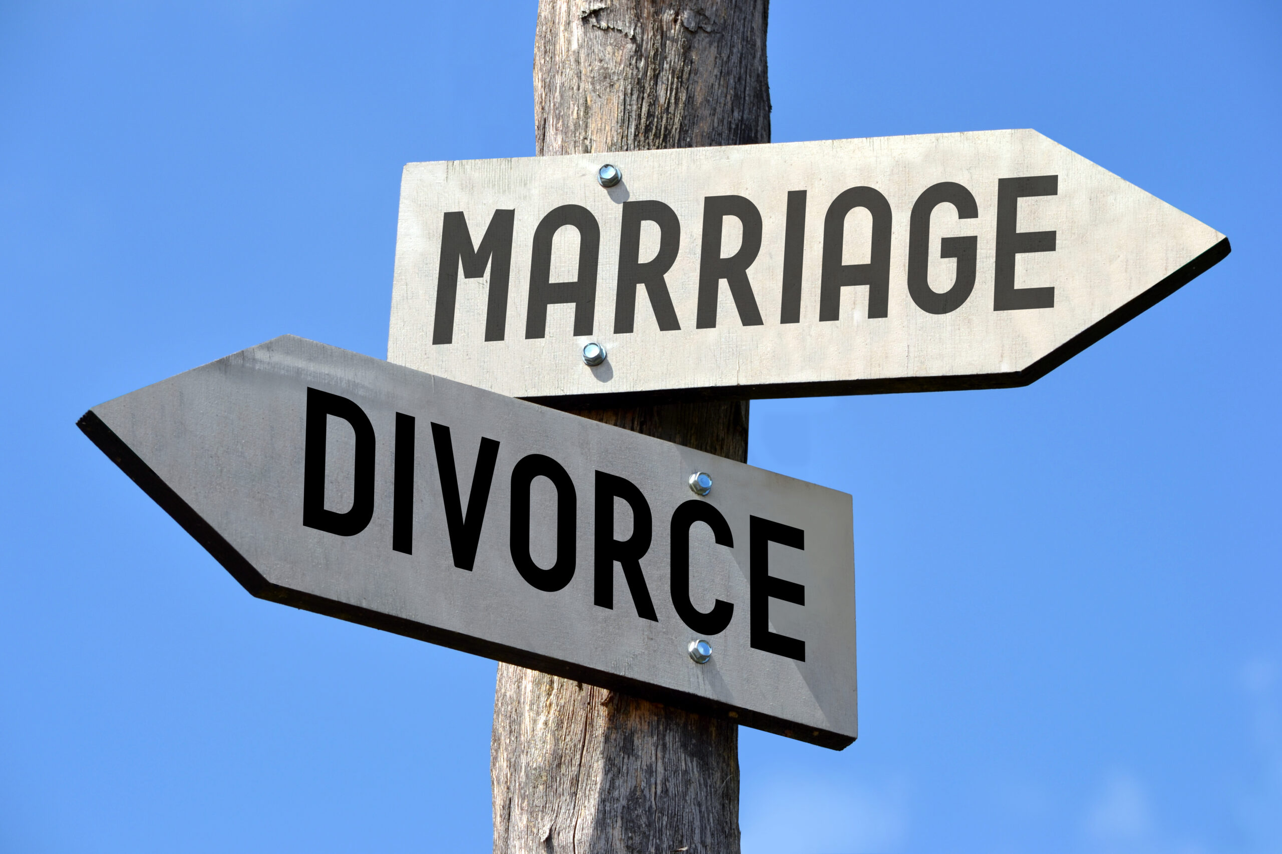 When a Divorce Involves Multiple Properties: What Florida Courts Often Examine